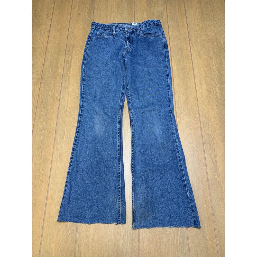 Levi’s Silvertab Flare Jeans Womens 7M Blue High Rise Wide Leg Raw Hem Y2K